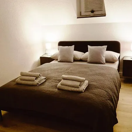 Tiny-Home-Stil Nah Am Rhein Mit Super Verkehrsanbindung Wiesbaden Exterior foto