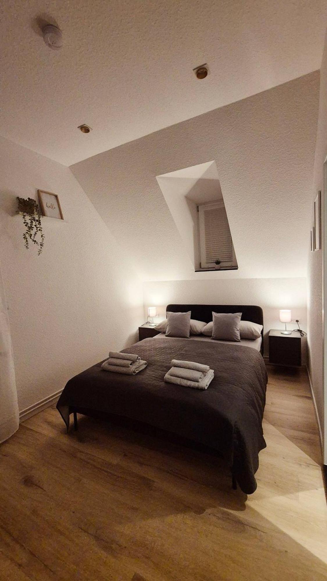 Tiny-home-stil Nah Am Rhein Mit Super Verkehrsanbindung Wiesbaden